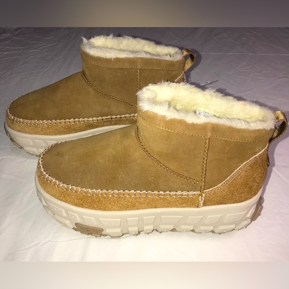 UGG Venture Daze Ultra Mini Boot